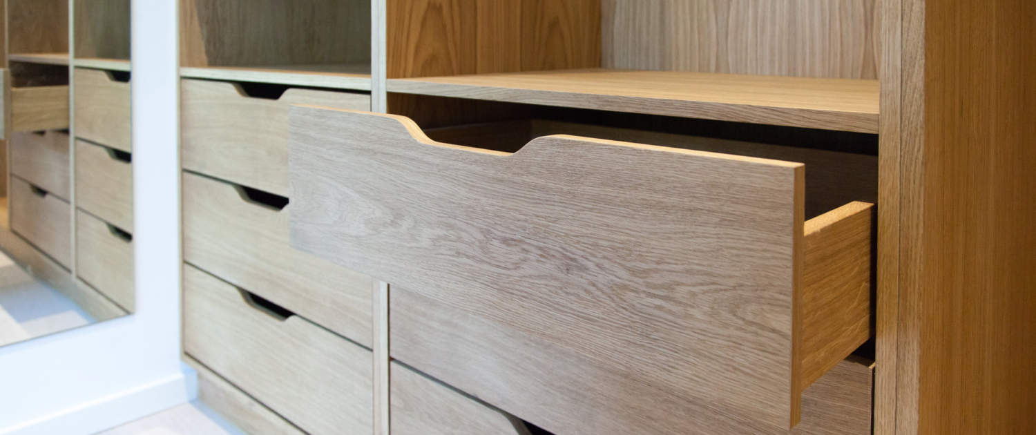 walk-in closet
