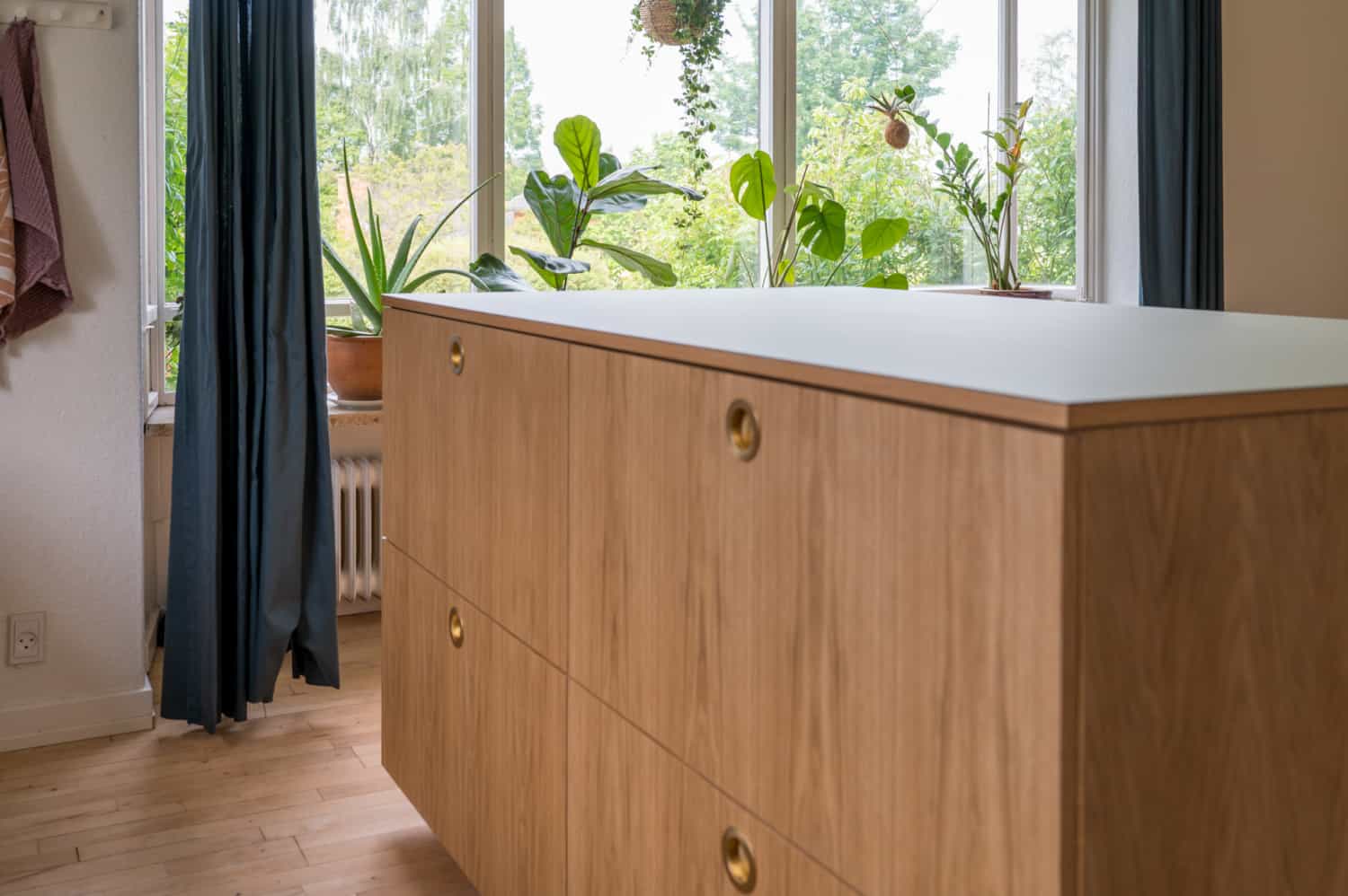 Køkkenø med linoleumsbordplade - Smalltime Woodshop